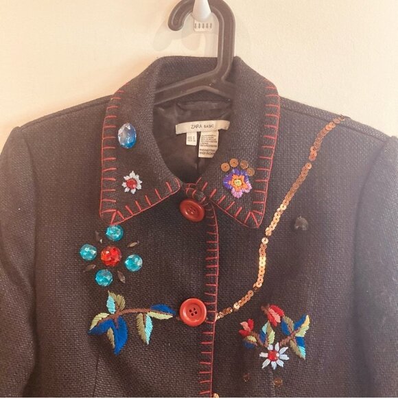 ZARA BASIC Sz S Embroidered Sequins Rhinestones Linen Blend Blazer Jacket  NWOT - Picture 4 of 13